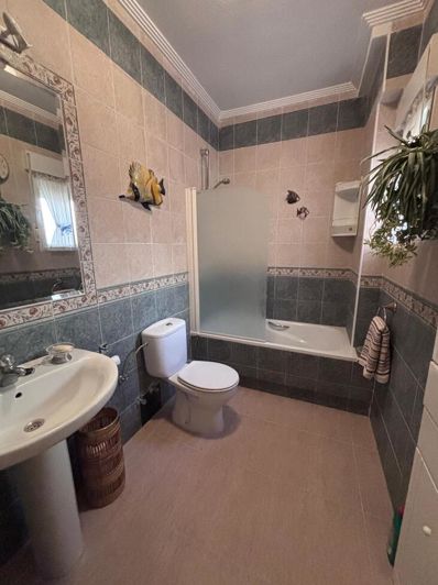 Image No.13-2 Bed Property for sale