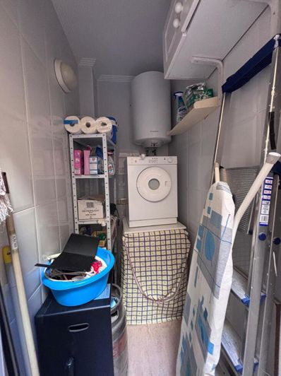 Image No.9-2 Bed Property for sale