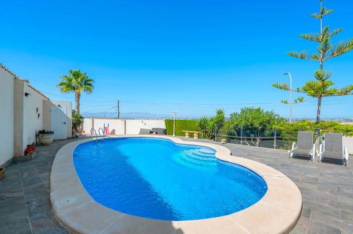 Image No.46-Villa de 5 chambres à vendre à Almoradí