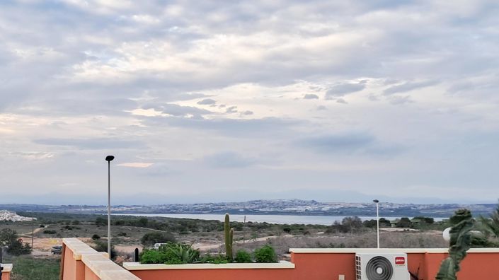 Image No.13-2 Bed Property for sale