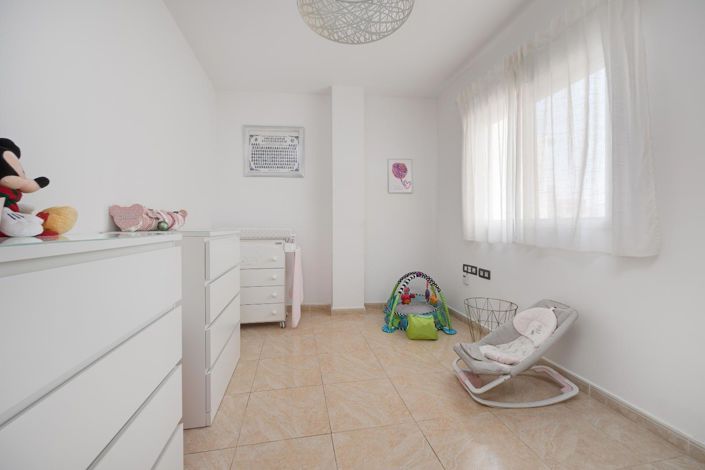Image No.19-3 Bed Apartment for sale