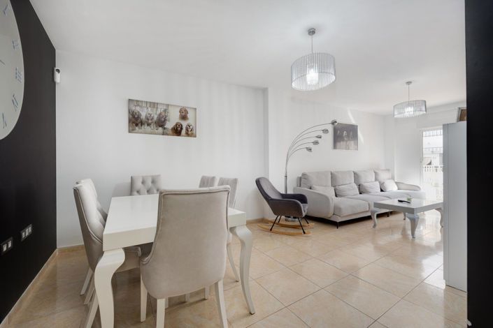 Image No.8-3 Bed Apartment for sale