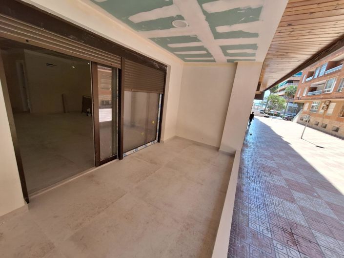 Image No.28-3 Bed Apartment for sale