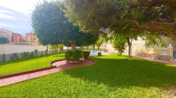 Image No.29-2 Bed Apartment for sale