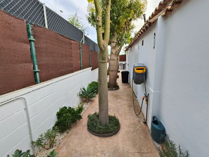 Image No.27-2 Bed Villa for sale