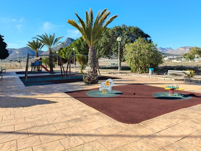 Image No.35-2 Bed Villa for sale