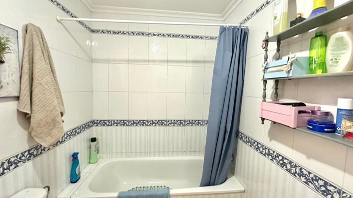 Image No.39-2 Bed Apartment for sale