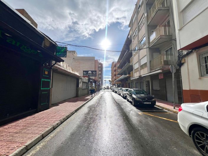 Image No.2-Appartement de 3 chambres à vendre à Torrevieja