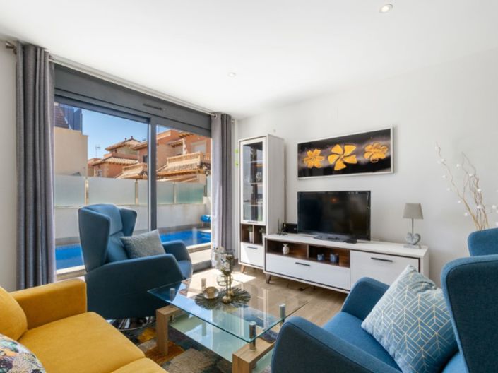 Image No.15-Villa de 5 chambres à vendre à Torrevieja