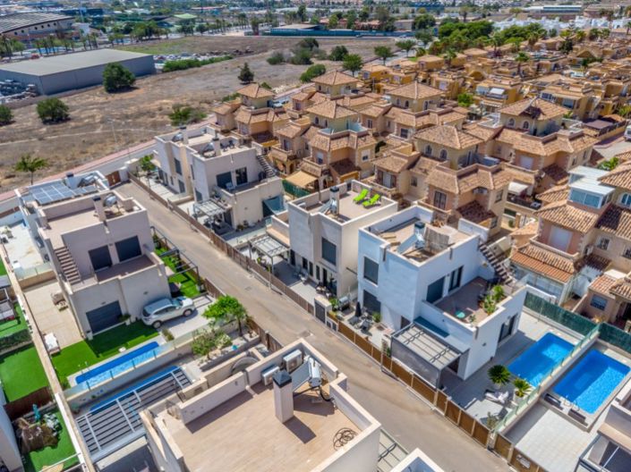 Image No.42-Villa de 5 chambres à vendre à Torrevieja