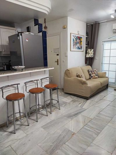 Image No.3-Appartement de 2 chambres à vendre à Torrevieja