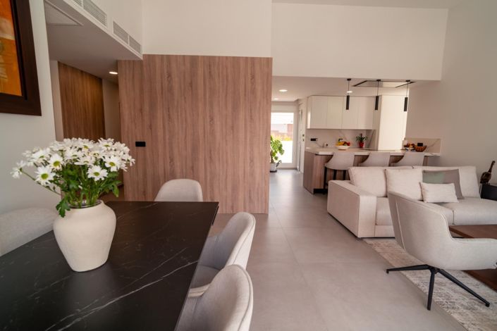 Image No.20-3 Bed Villa for sale
