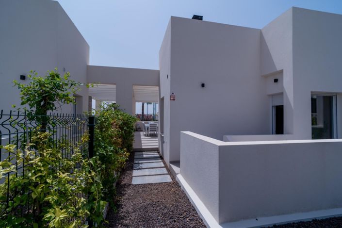 Image No.8-3 Bed Villa for sale