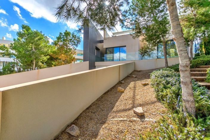 Image No.34-3 Bed Villa for sale