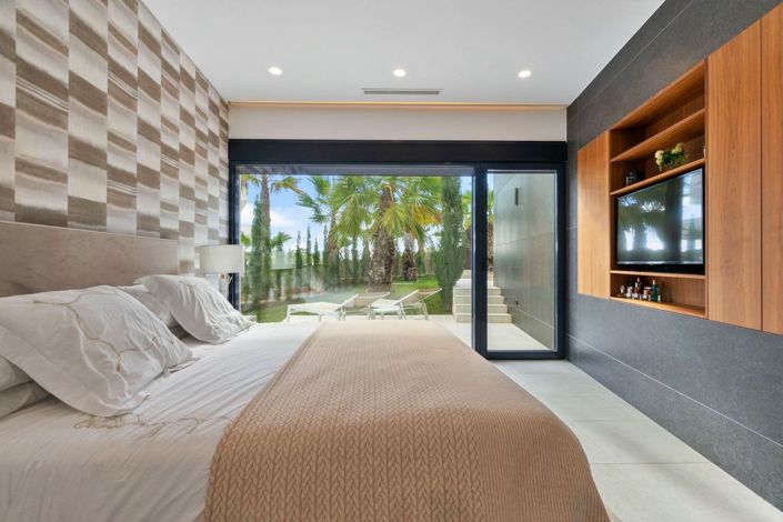 Image No.5-3 Bed Villa for sale