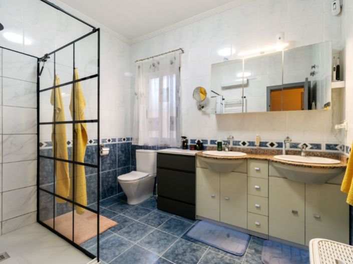 Image No.16-3 Bed Villa for sale