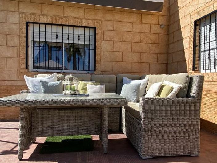 Image No.28-5 Bed Villa for sale