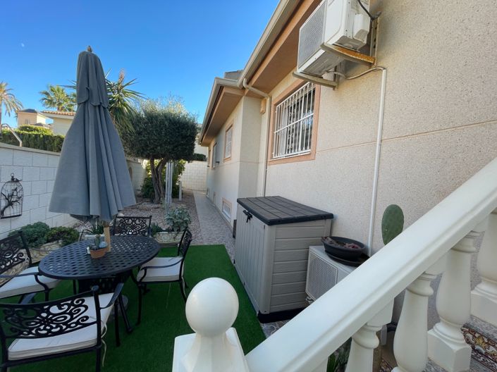 Image No.20-Villa de 5 chambres à vendre à Benijofar