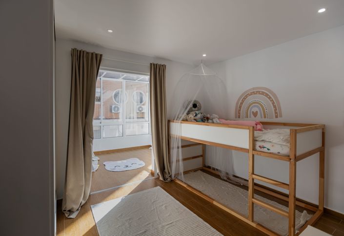 Image No.22-3 Bed Property for sale