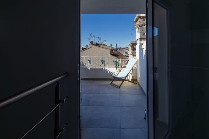 Image No.35-3 Bed Property for sale