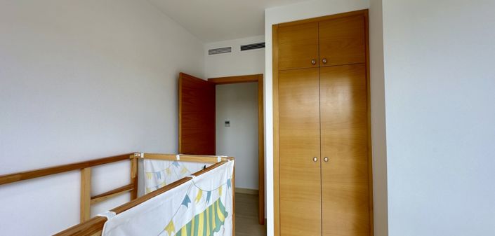 Image No.24-3 Bed Apartment for sale