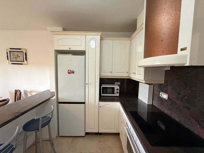 Image No.27-2 Bed Apartment for sale