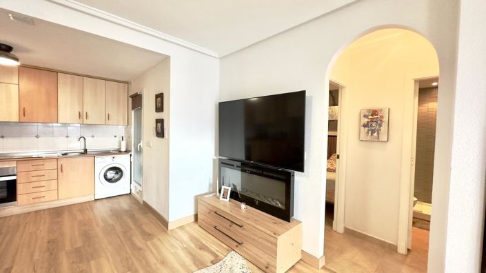 Image No.26-2 Bed Apartment for sale