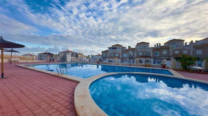 Image No.48-2 Bed Apartment for sale