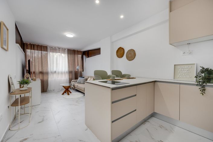 Image No.11-1 Bed Apartment for sale