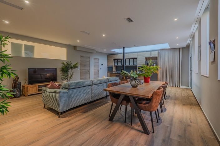 Image No.42-4 Bed Villa for sale