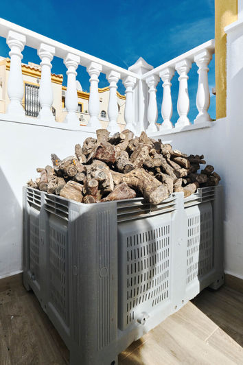 Image No.44-3 Bed Property for sale