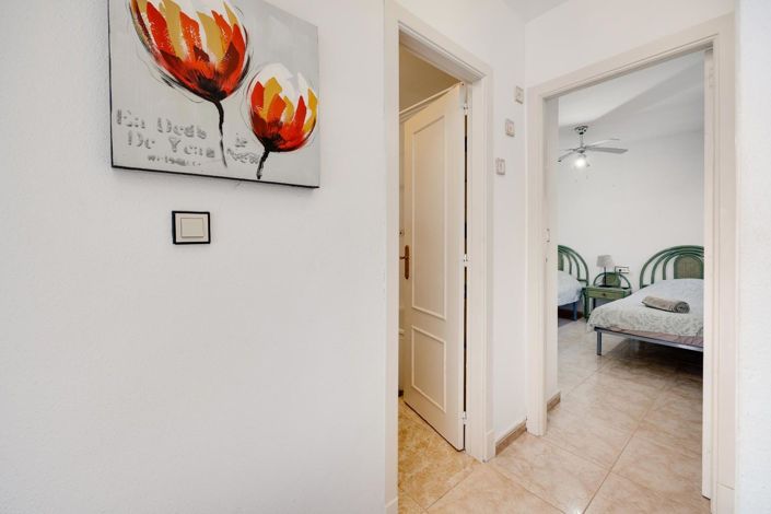Image No.14-3 Bed Apartment for sale