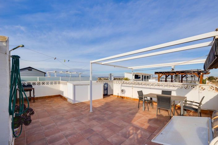 Image No.23-3 Bed Apartment for sale