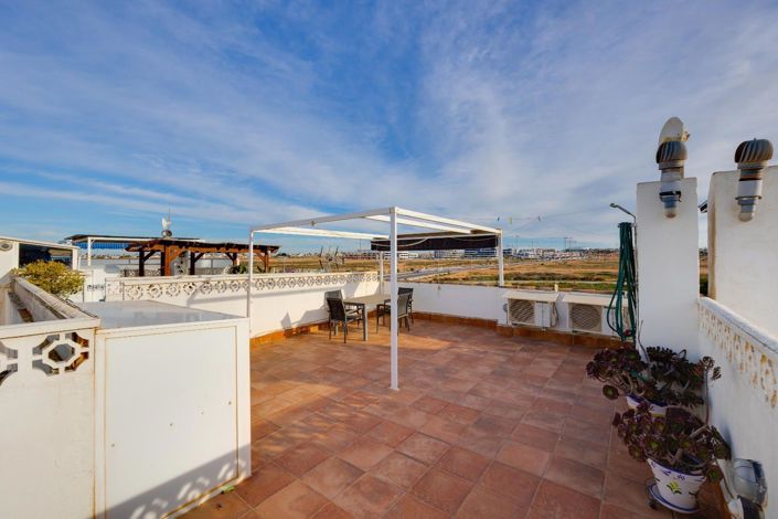Image No.30-3 Bed Apartment for sale