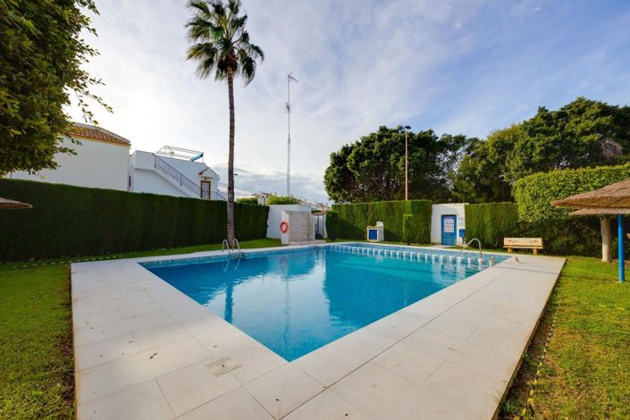 Image No.32-3 Bed Apartment for sale