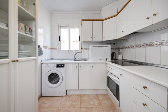 Image No.9-3 Bed Apartment for sale
