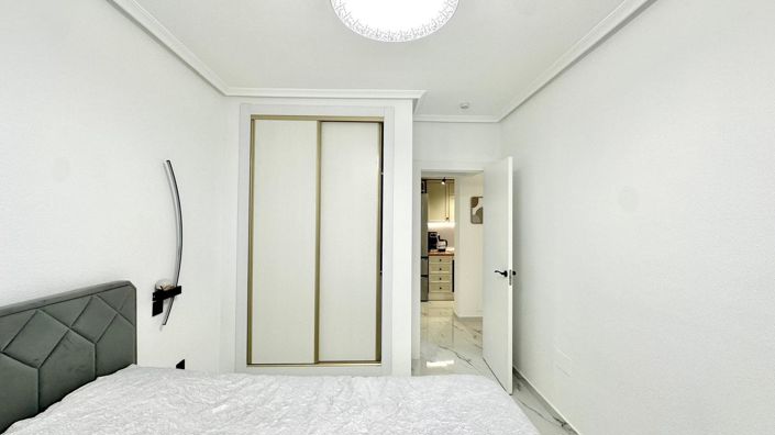 Image No.26-1 Bed Apartment for sale