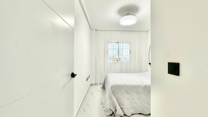 Image No.27-1 Bed Apartment for sale