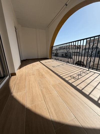 Image No.2-Appartement de 2 chambres à vendre à Torrevieja