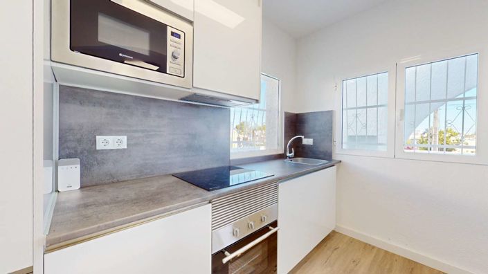 Image No.5-2 Bed Apartment for sale