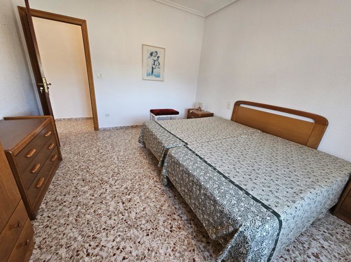 Image No.17-3 Bed Villa for sale