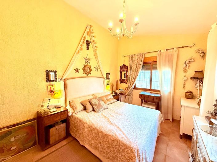 Image No.14-3 Bed Villa for sale