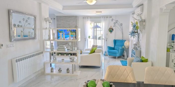 Image No.34-3 Bed Villa for sale