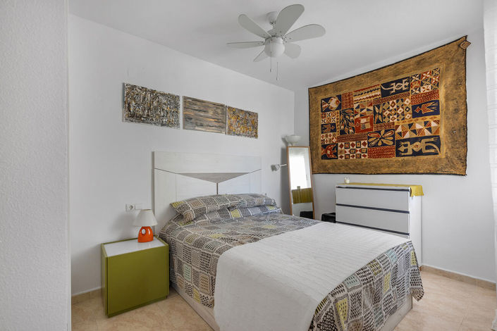 Image No.12-2 Bed Apartment for sale