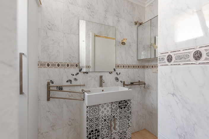 Image No.19-2 Bed Apartment for sale