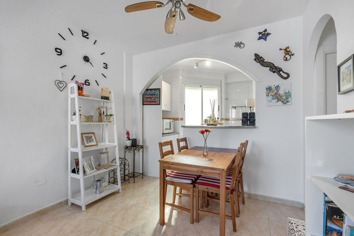 Image No.8-2 Bed Apartment for sale