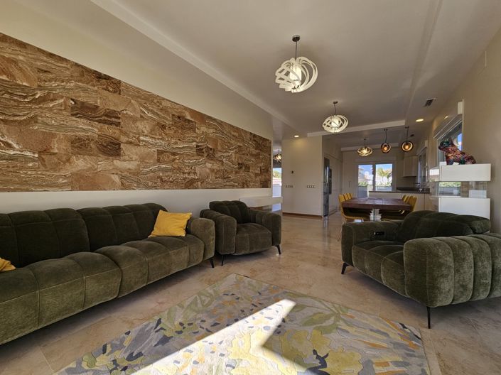 Image No.7-5 Bed Villa for sale