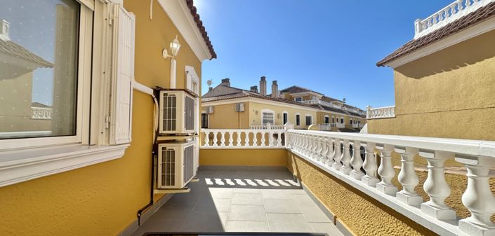 Image No.36-3 Bed Property for sale