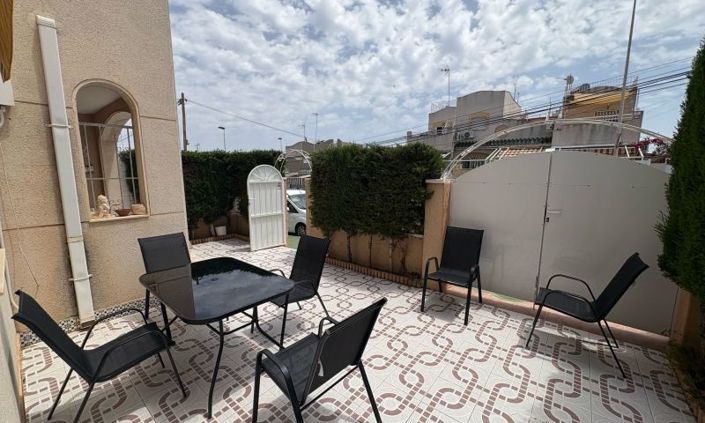 Image No.19-3 Bed Apartment for sale