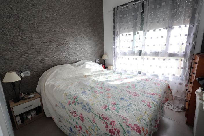 Image No.13-2 Bed Apartment for sale